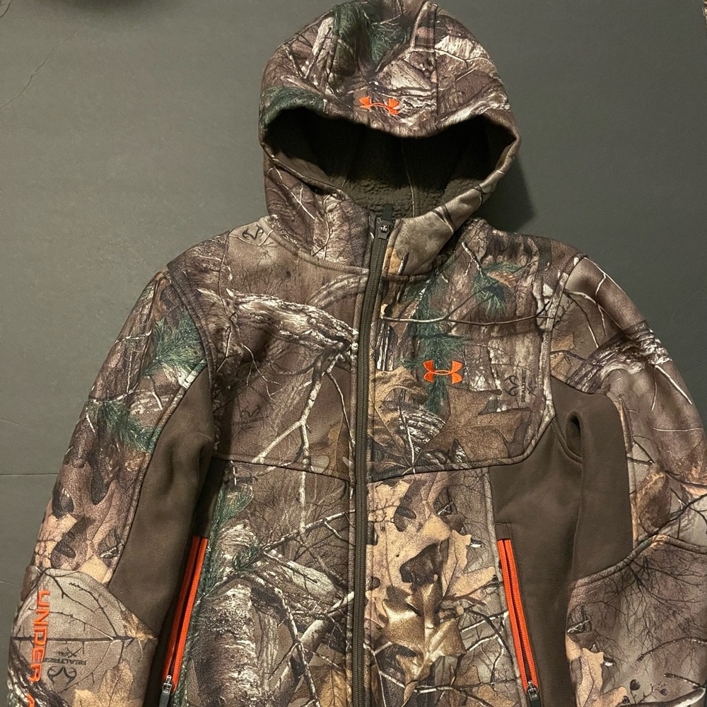 Under Armour Boys Camo REALTREE Jacket Sz Youth Large